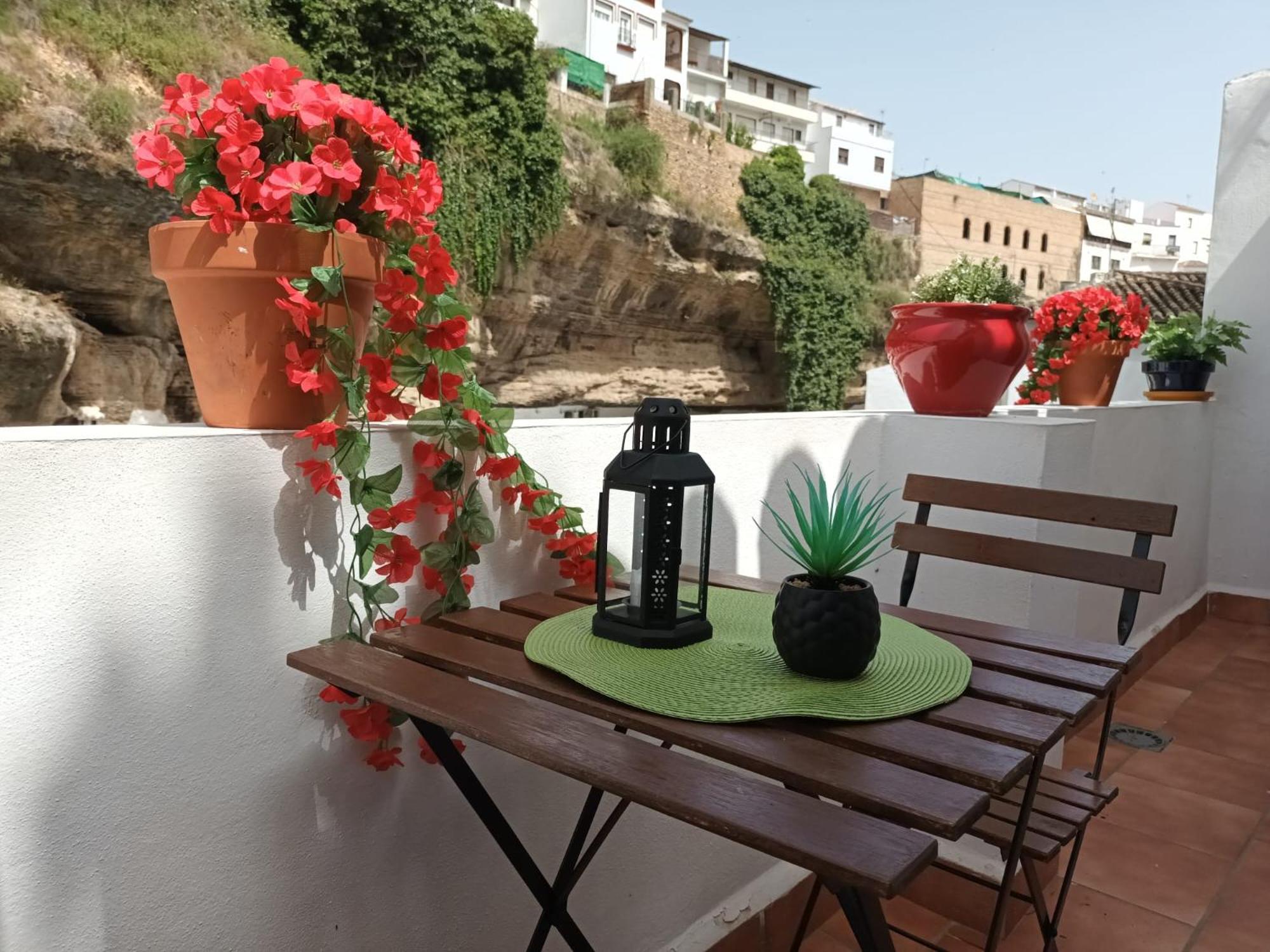 Setenil De Las Bodegas Casa Bajo La Roca 빌라 외부 사진
